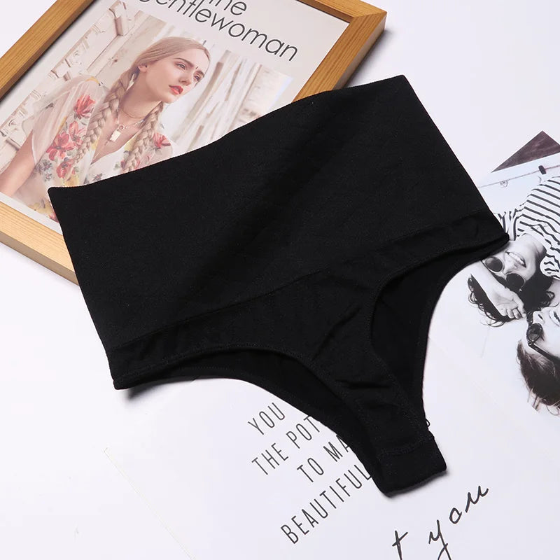 SlimLuxe – Shaping-Tanga mit Bauchkontrolle und Po-Lifting